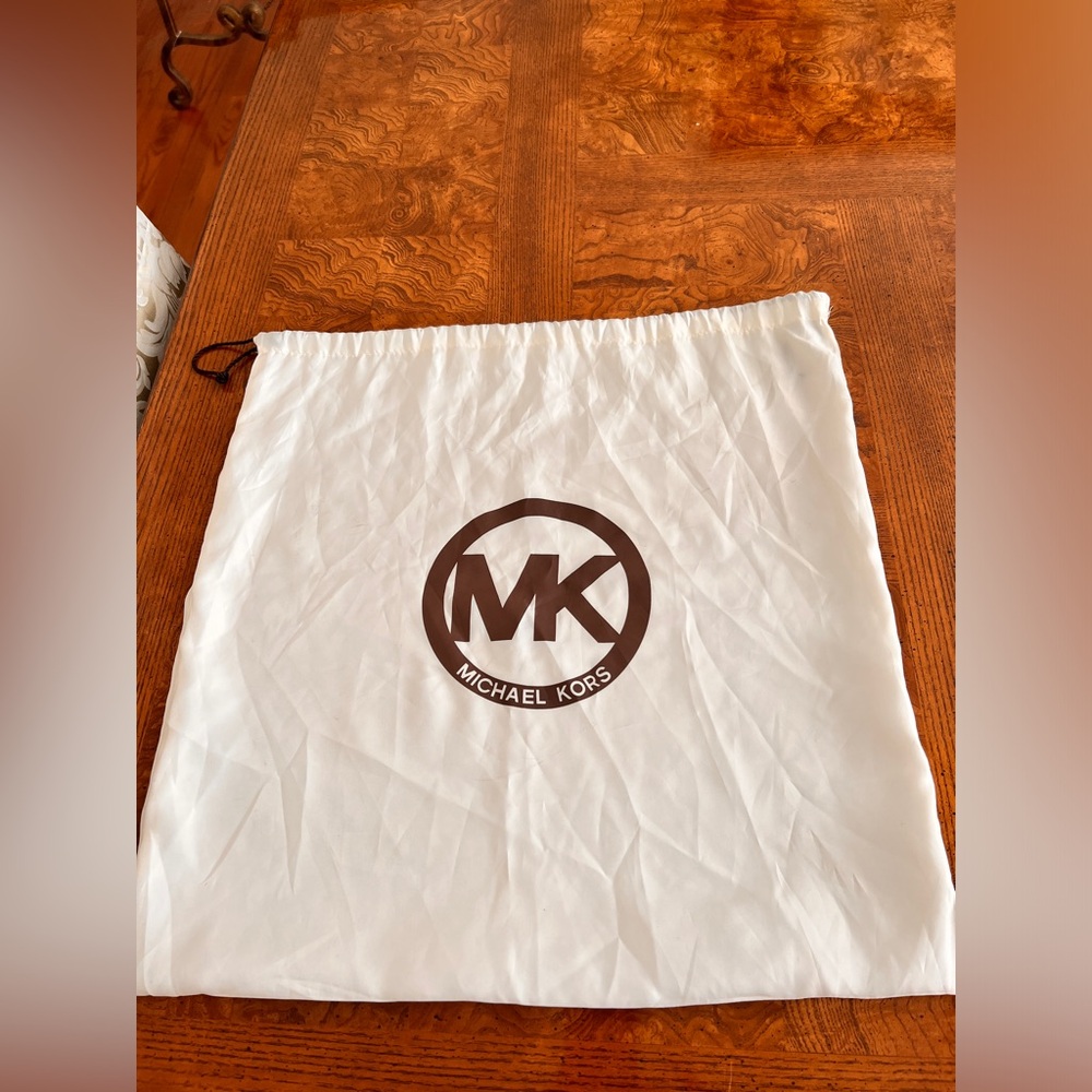 # 26 Michael Kors Dust Bag